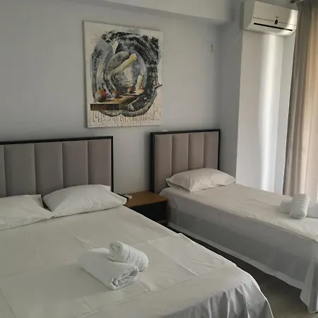 Hotel Irini Boutique Rooms!!! Himarë