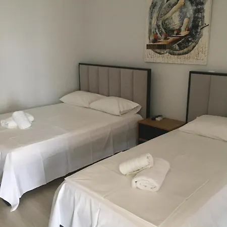 Irini Boutique Rooms!!! Hotel Himarë