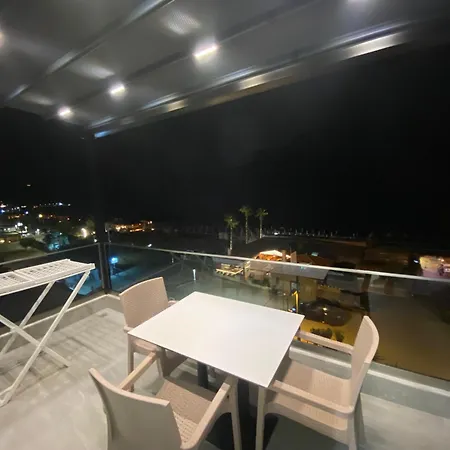 Irini Boutique Rooms!!! Hotel Himarë