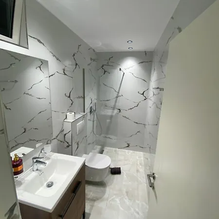 Irini Boutique Rooms!!!