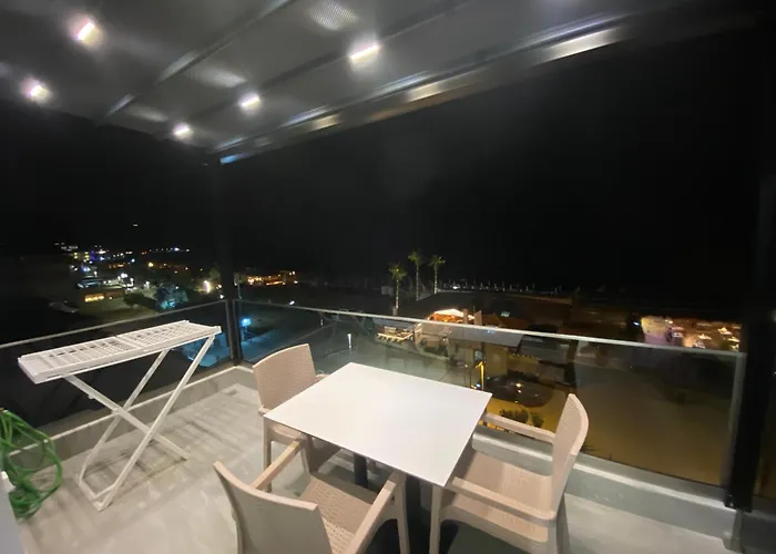 Irini Boutique Rooms!!! מלון הימארה