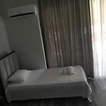 Irini Boutique Rooms!!! 3*