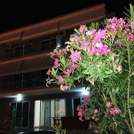 Hotel Irini Boutique Rooms!!! 3*