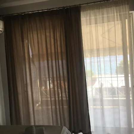 Irini Boutique Rooms!!! Himare