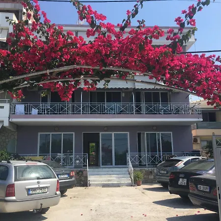Irini Boutique Rooms!!! 3* Himare