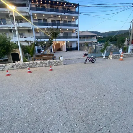 Irini Boutique Rooms!!! ホテル 3*