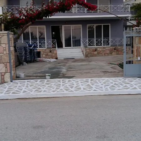 Irini Boutique Rooms!!! Hotel Himare