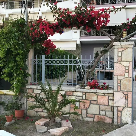 Hotel Irini Boutique Rooms!!! 3*