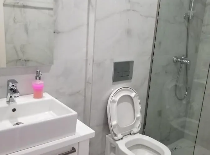 Irini Boutique Rooms!!! 酒店 3*