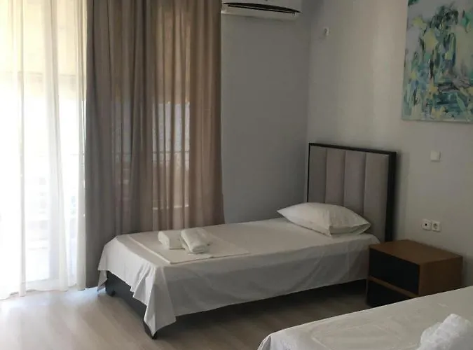 Irini Boutique Rooms!!! 3*