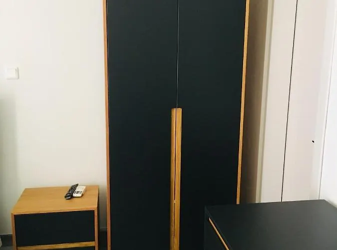 Irini Boutique Rooms!!! 3* 希马拉