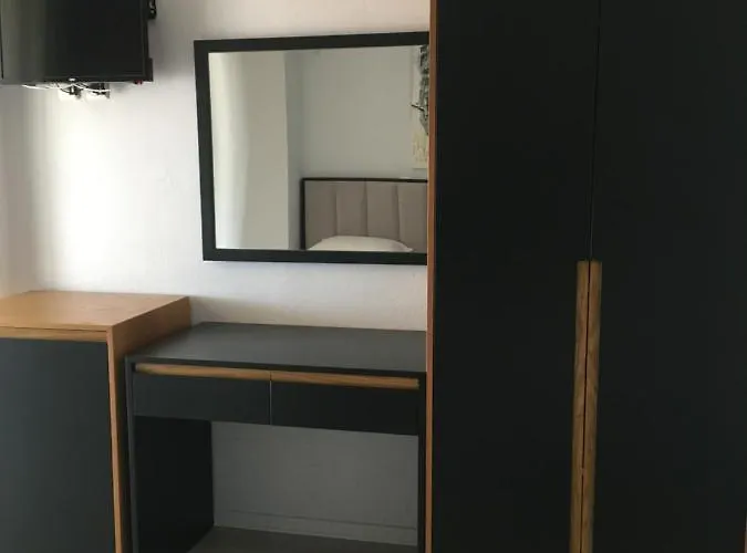 Irini Boutique Rooms!!! Отель Химара