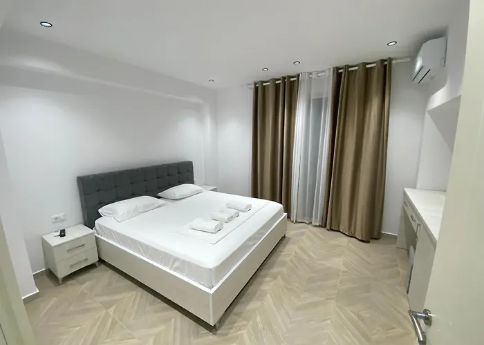 酒店 Irini Boutique Rooms!!!