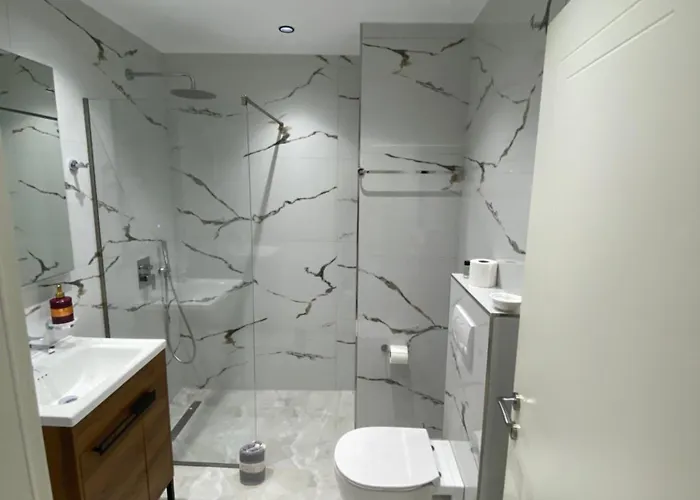 酒店 Irini Boutique Rooms!!! 希马拉