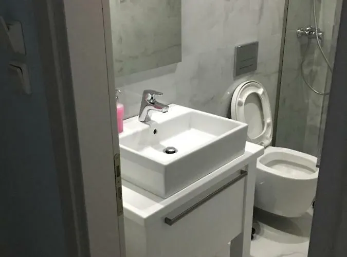 酒店 Irini Boutique Rooms!!!